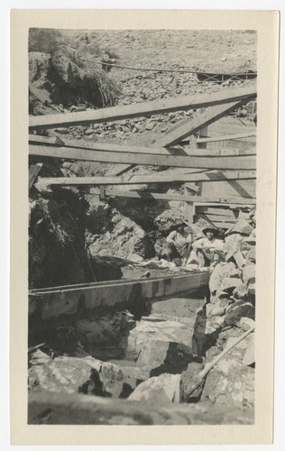 Men at Lake Hodges Dam construction site