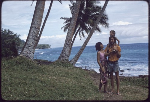 Kairiru: anthropologists Bambi Schieffelin, Edward Schieffelin, and their son, Zachary