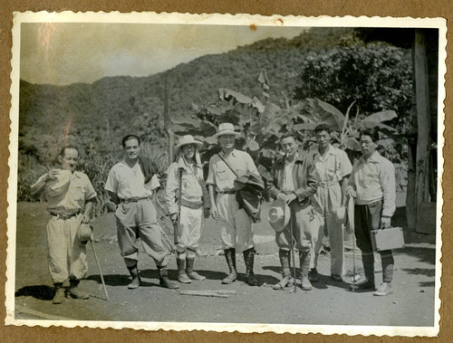 Japanese Peruvian men, hunting