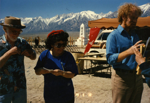 [Hannah Holmes with interpreters at Manzanar]