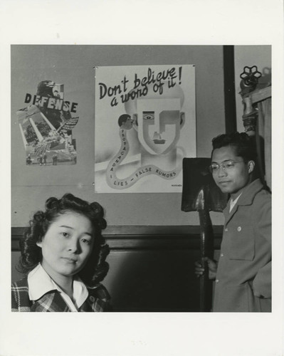 [John Gutmann's Class in Poster Design, 1942]