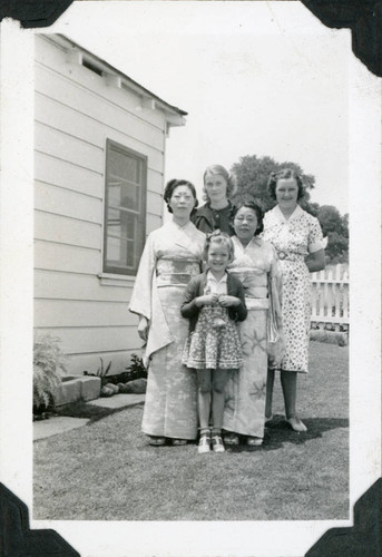 Mrs. Namikawa, Mrs. Schallenger, Mary Lou, me [Seiko Ishida] and Mrs. Gadd