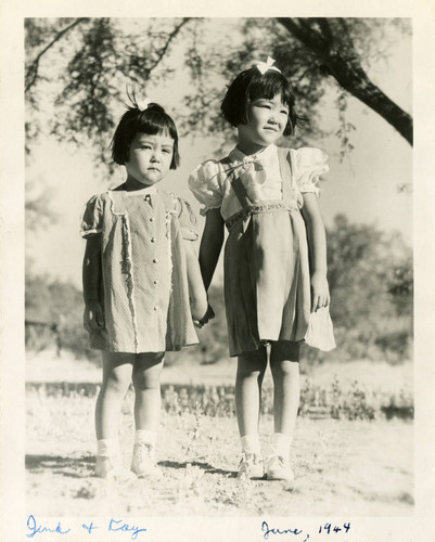 Children at the Poston camp