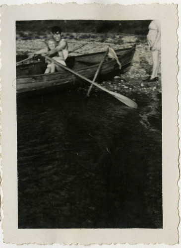 Irmgard Jonas in rowboat