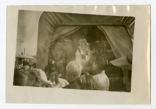 George Naohara leaving Jerome camp for Tule Lake camp