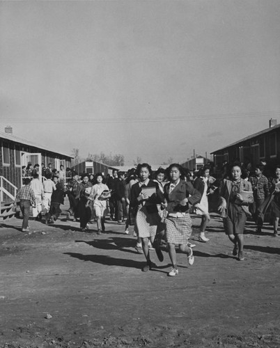 [High school students changing classes at Rohwer incarceration camp]