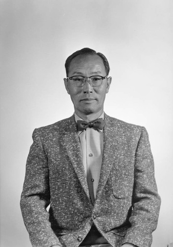 Nogawa, Harry