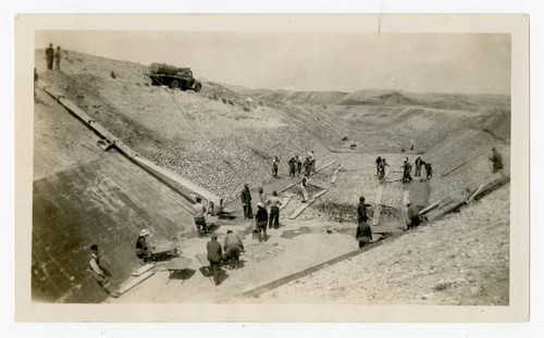 Irrigation canal construction