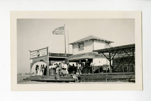 Lunch House at Brighton Beach