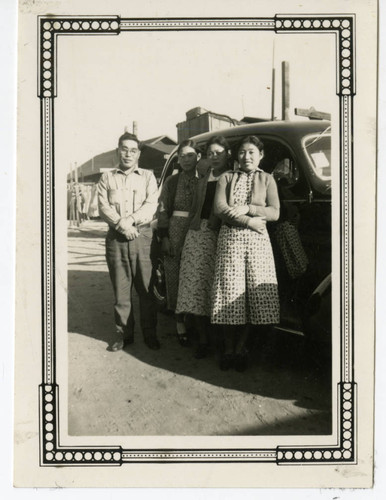 Kiyoko Maeda Yoshioka with Kimiko Maeda Ishibashi and friends