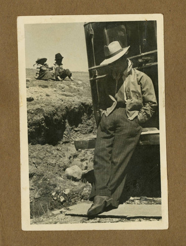 Japanese Peruvian man and children