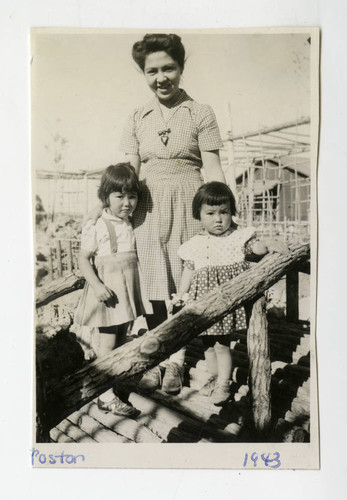 Yukie Masukawa and her children at the Poston camp