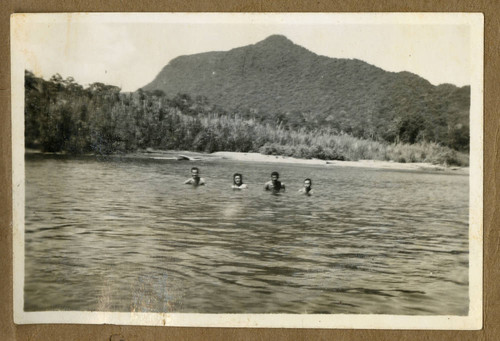 Japanese Peruvians, swimming