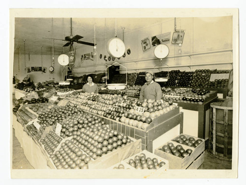 Okamoto fruit and vegetable market