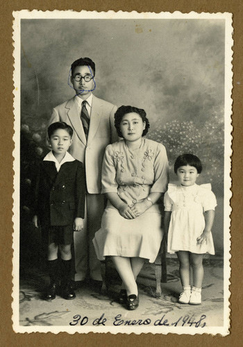 Japanese Peruvian family