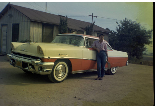 [Japanese American woman, car]