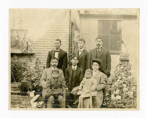 Tanjiro and Kiku Saito with other Japanese immigrant men