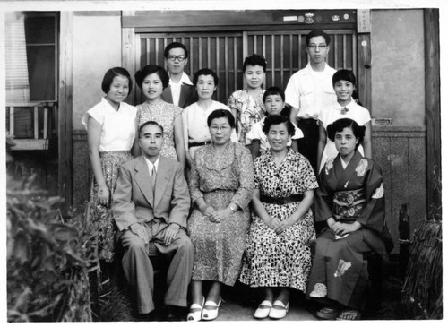 [Family in Japan]