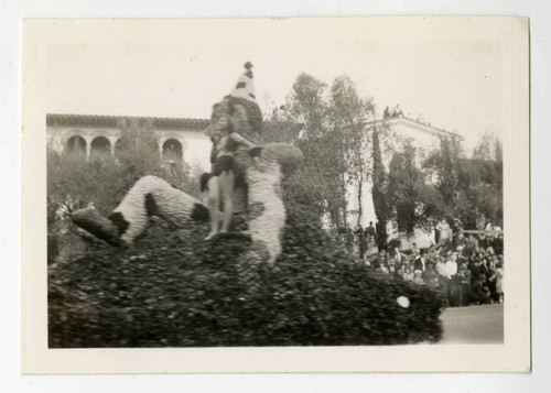 Float in the Rose Parade