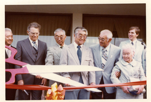 [Ribbon cutting ceremony]