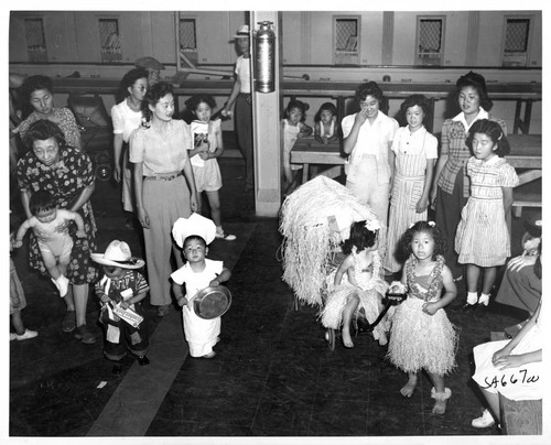 Kindergarten class in costume