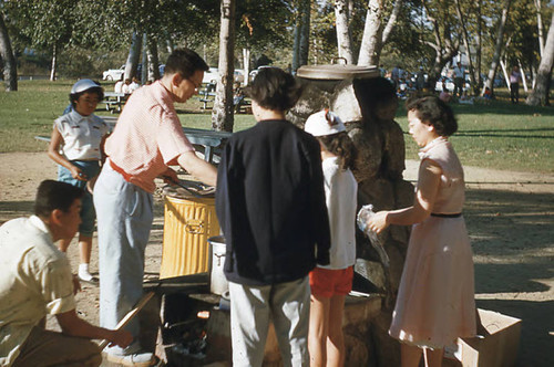 Men, women, and girls at Little Miss picnic