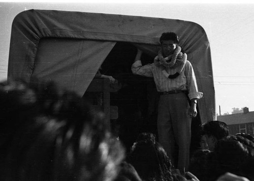 Atsushi Art Ishida leaving Jerome camp for Tule Lake camp