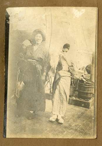 Japanese immigrant women to Peru