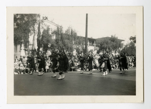 Bagpipe band in the Rose Parade