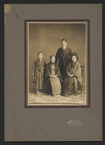 Bunzo Asoo and Haruye Fujiwara wedding photograph