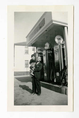 Tanjiro Saito with Ted Akira at Shell service station