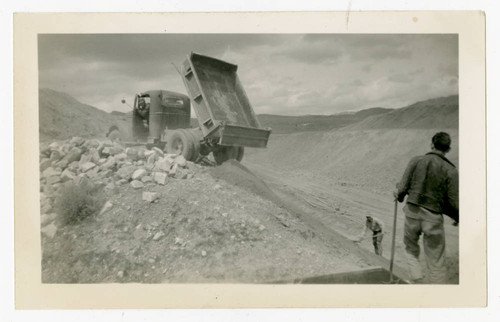 Irrigation canal construction