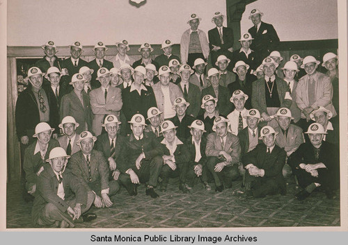 Civil Defense Volunteers for war service during World War II, Pacific Palisades, Calif