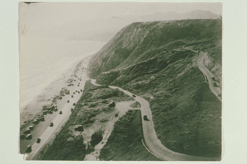 The end of Via de La Paz leading to Pacific Coast Highway