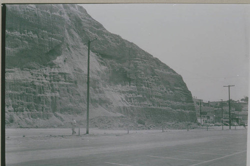 Landslide near the mouth of Santa Monica Canyon