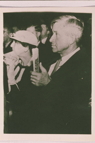 Will Rogers and (Betty Rogers?) in the audience