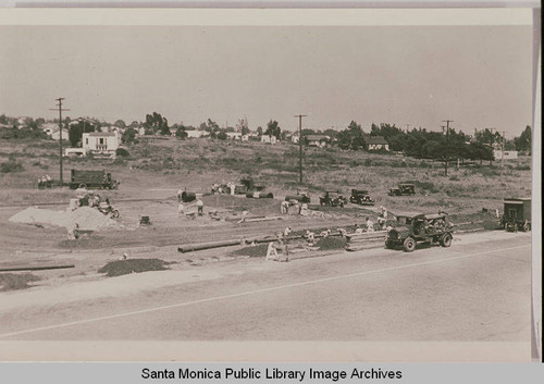 Construction of sewer lines near Sunset Blvd. and Embury St., Huntington Palisades, Calif
