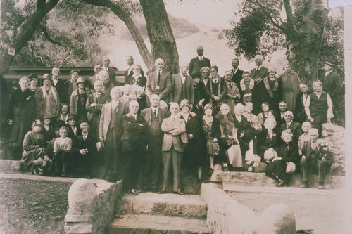 Portrait of Pacific Palisades Community Church members in Temescal Canyon, Calif