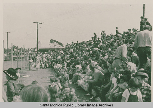 Spectators at the Pacific Palisades Fiesta Day Parade