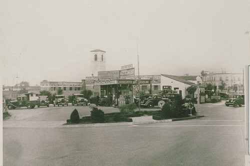 Jack Sauer's Service Station in Pacific Palisades, Calif