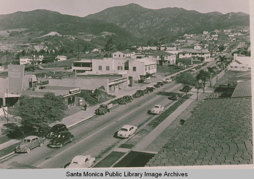 Via de La Paz in Pacific Palisades, looking toward the mountains from the Palisades Elementary School belltower