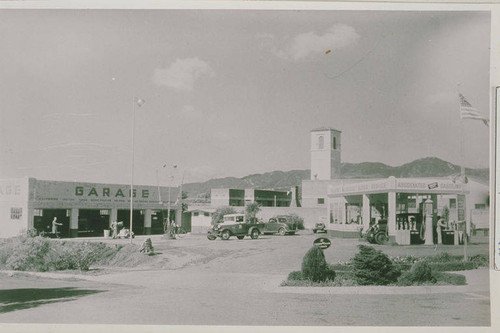 Jack Sauer's Service Station in Pacific Palisades, Calif