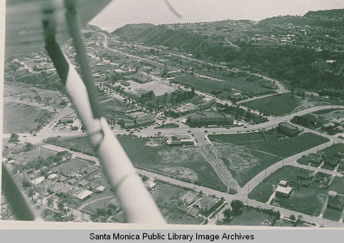 Aerial view of downtown Pacific Palisades looking southwest, April 5, 1947