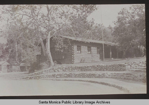 Log cabins in Temescal or Rustic Canyon, Calif