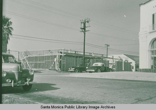 Building of Colvey's Men's Shop on Antioch and Swarthmore. Note the Business Block to the left