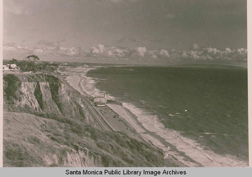 Aerial view of the coastline from Inspiration Point at the end of Via de La Paz looking south toward Santa Monica, Calif