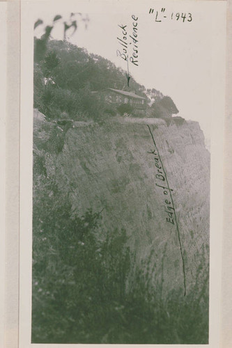 Detail of bluffs in the Pacific Palisades showing landslide damage features (L-1943)