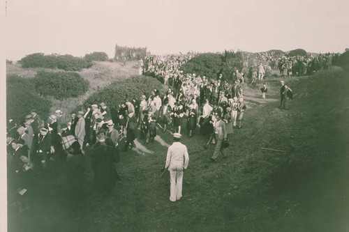 Setting for Easter Sunrise Service on Peace Hill, Pacific Palisades, Calif