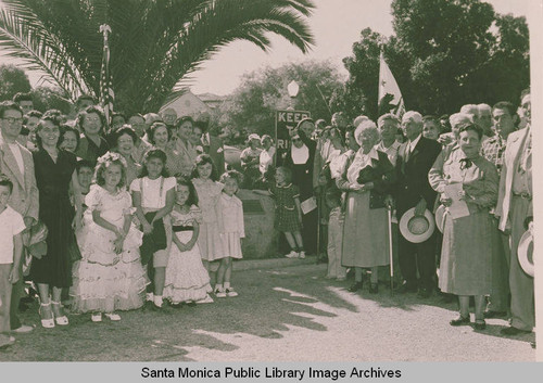 Dedication of the Ysidro Reyes Family plaque at Pampas Ricas and Sunset Blvd., September 14, 1952