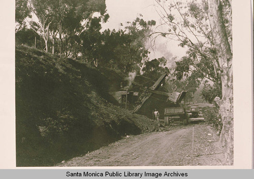 Grading of Chautauqua Blvd., Pacific Palisades, Calif